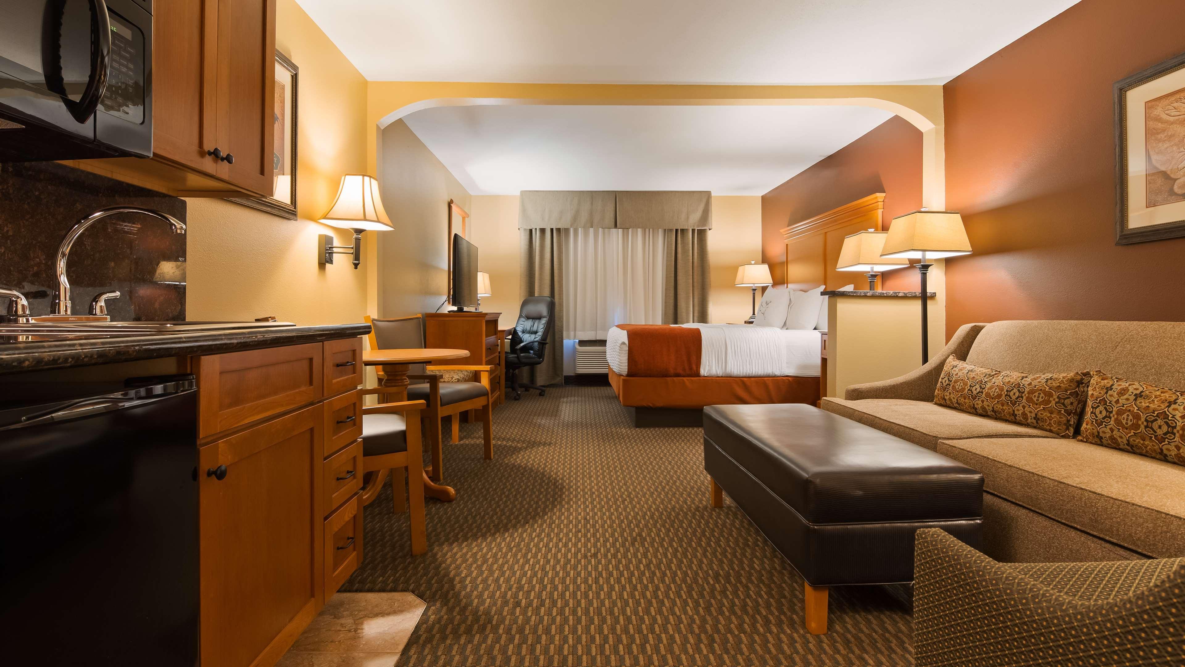 Best Western Plus Deer Park Hotel And Suites Крейг Екстериор снимка