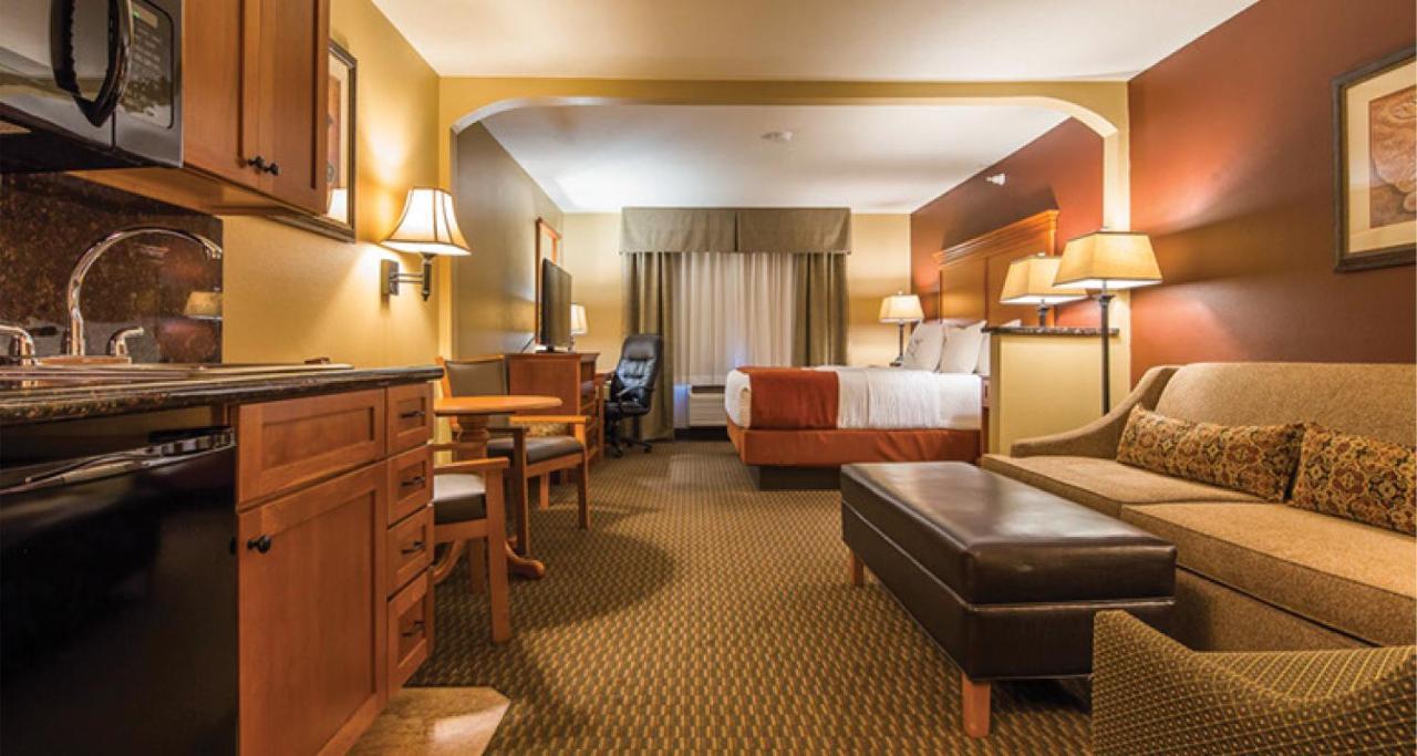 Best Western Plus Deer Park Hotel And Suites Крейг Стая снимка